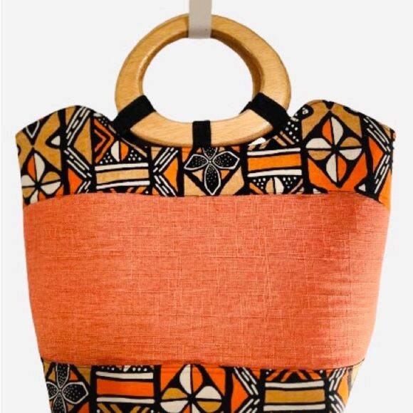 Masika Hand Woven Raffia Fibers African Bag with Wooden Handle - Picture 1 of 10